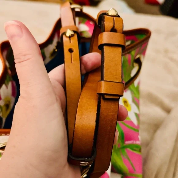 Dooney & Bourke Botanical Collection Drawstring Bucket Bag NWOT - Picture 12 of 12